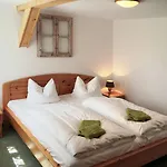 Kammbaude * Neuhermsdorf